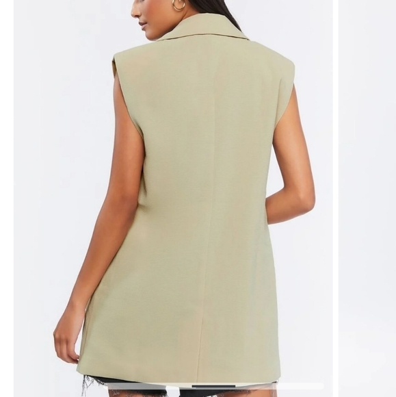 NWT Forever 21 sleeveless double breasted jacket with light shoulder pad / vest - Picture 3 of 9